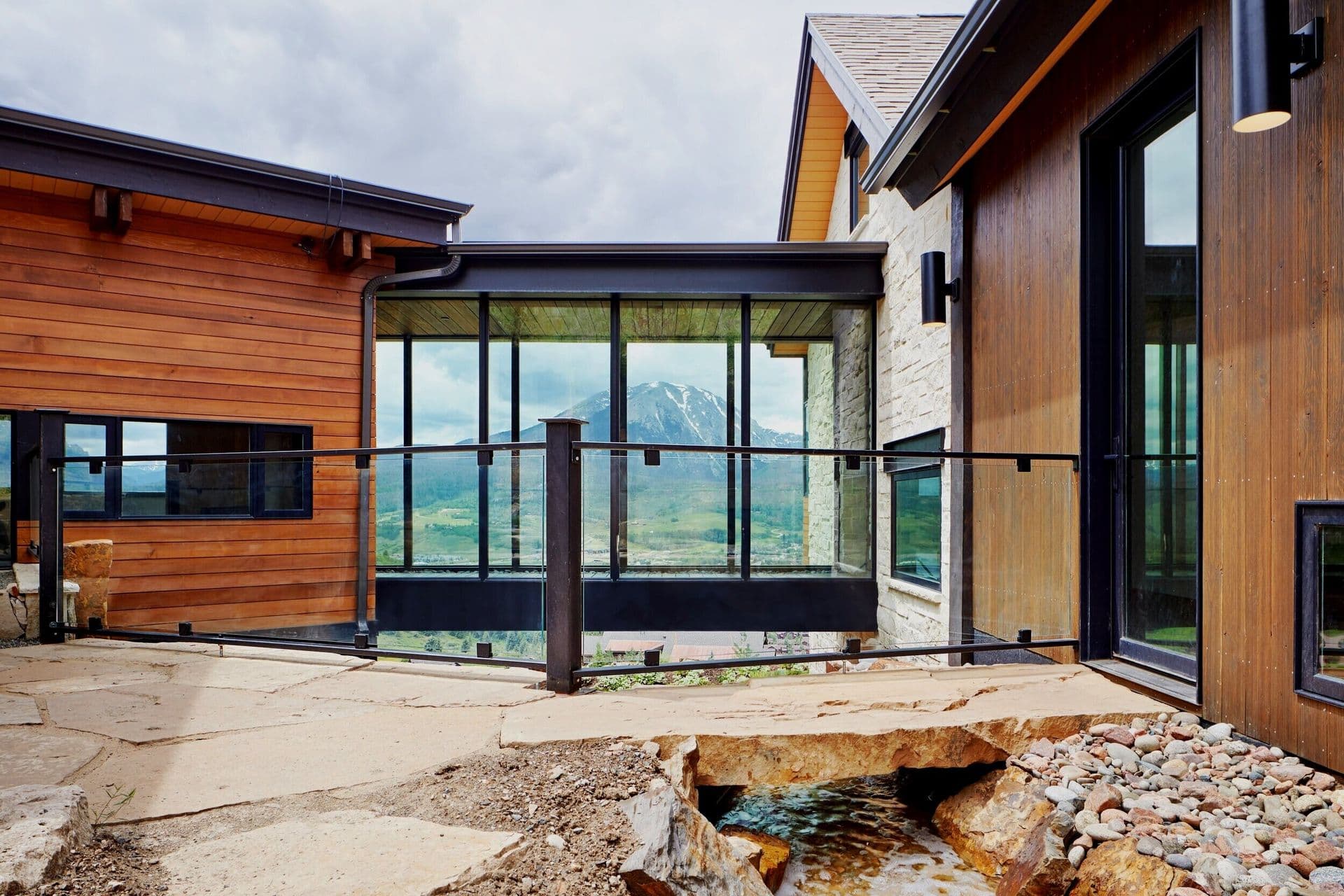 Outdoor Glass Railing